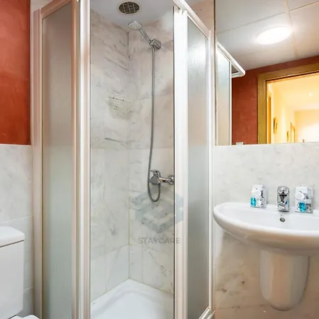 Beethoven Free Parking By Staycare Apartment