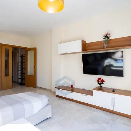 Beethoven Free Parking By Staycare * Chipiona